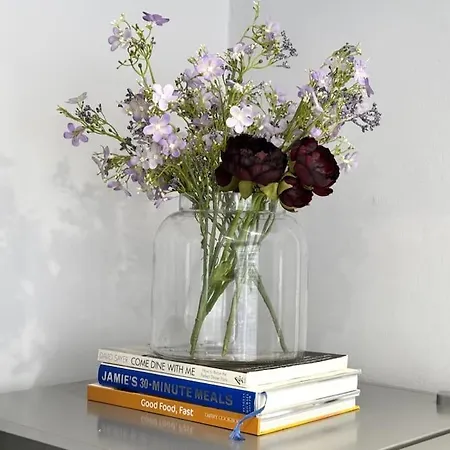 Stylish In - Free Wifi & Parking - Close To Racecourse & Centre York