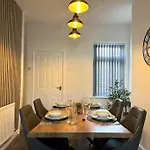 Stylish In - Free Wifi & Parking - Close To Racecourse & Centre * York