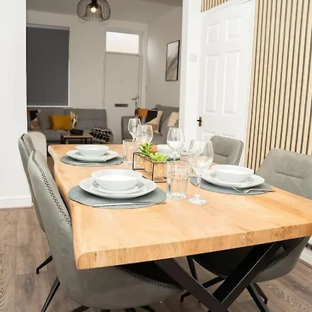 Stylish In - Free Wifi & Parking - Close To Racecourse & Centre 约克